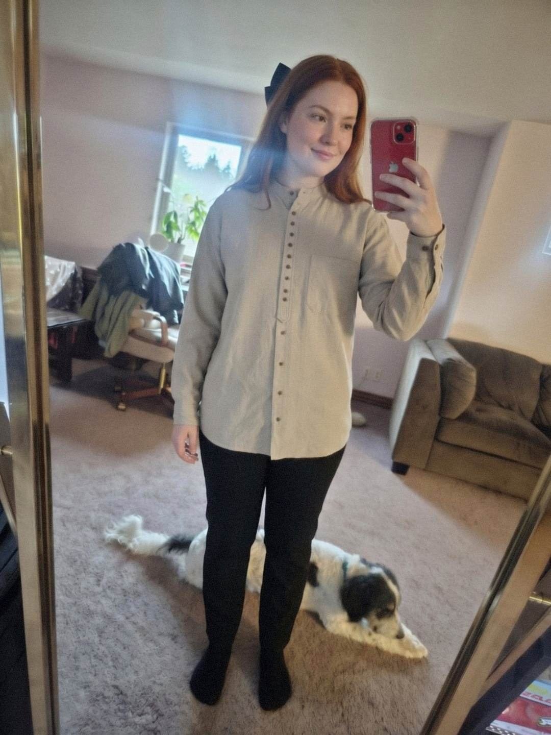 Collarless linen shirt